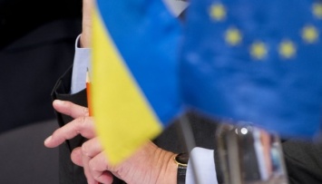 Лидеры ЕС поддержали скорейшее завершение ратификации ассоциации с Украиной