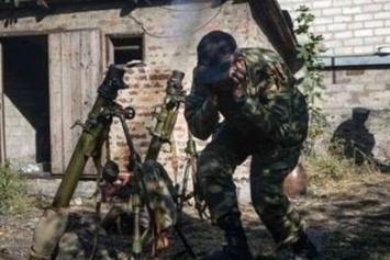 Боевики «ДНР» обстреляли жилой сектор Красногоровки из тяжелых минометов
