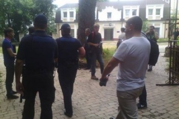 В полиции не подтвердили задержание активистов и наличие оружия на одесском майдане