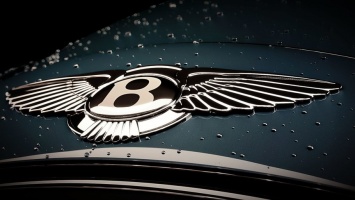 В 2016 году в России выросли на четверть продажи автомобилей Bentley