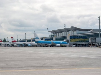 Аэропорт "Борисполь" работает в штатном режиме после терактов в Стамбуле