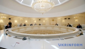 Контактная группа начала переговоры в Минске