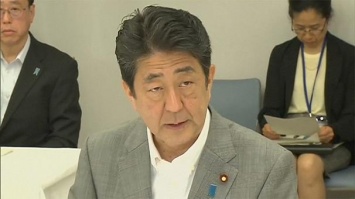 Японский премьер призывает ЦБ принять меры против последствий "брексита"