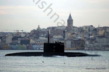 Новейшая субмарина РФ вошла в Черное море