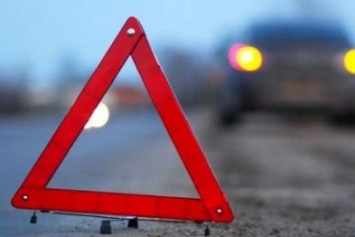 На Киевщине подросток попал под колеса машины, парень скончался