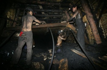 На шахте "Карагайлинская" Кемеровской области случилось обрушение