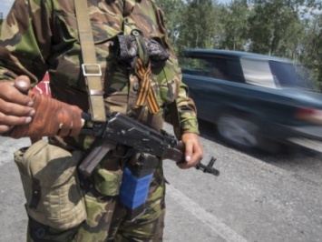 Ситуация в зоне АТО усложнилась, боевики 24 раза обстреляли украинские позиции - штаб