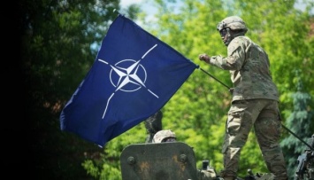 Болгария поддерживает усиление позиций НАТО в Черном море
