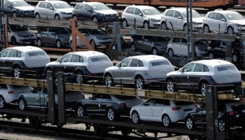 Focus: Более 50% всех автомобилей в мире продается в трех странах