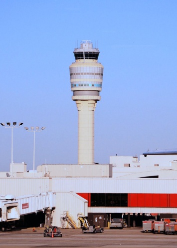 Спецслужбы США считают высокой угрозу терактов в аэропортах 2-5 июля