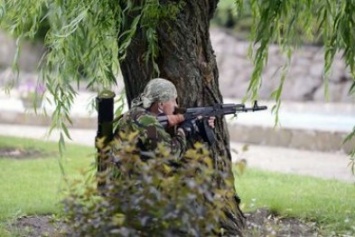 Боевики 21 раз обстреливали позиции сил АТО в секторе "Мариуполь"