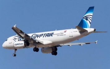 Катастрофа самолета EgyptAir: "черный ящик" фиксировал задымление в салоне