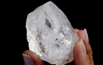 Крупнейший в мире алмаз не смогли продать с аукциона
