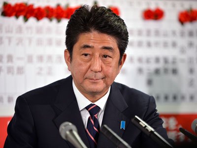Чего ожидать от визита премьера Японии в Киев?
