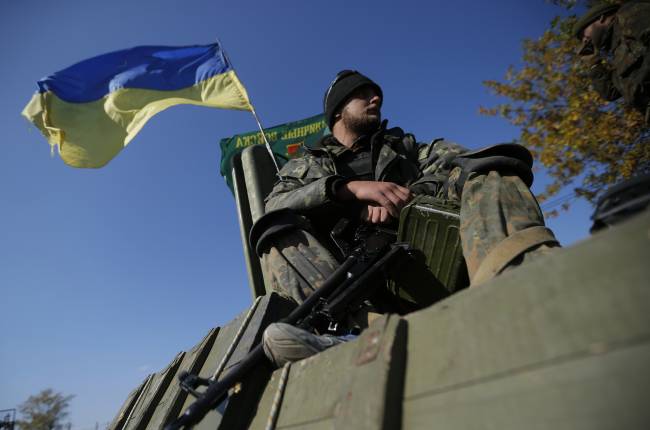 На Луганщине за минувшие сутки получили ранения двое украинских воина