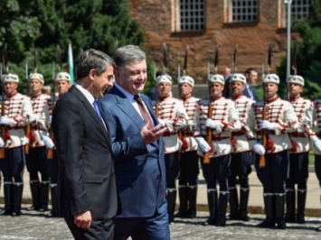 П.Порошенко обсудил с президентом Болгарии отмену платы за визы для украинцев