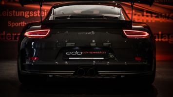 Edo Competition запаковал Porsche 911 GT3 RS в карбон
