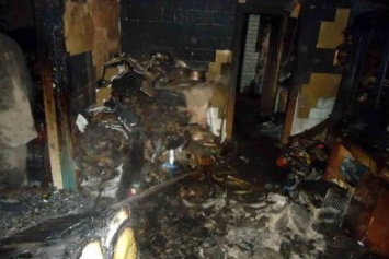 В Лисичанске пожарные ликвидировали возгорание дома