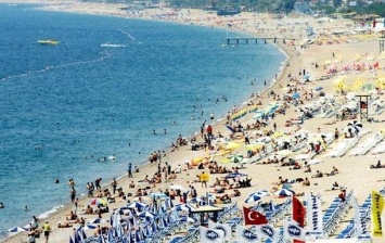 Турция увеличила украинцам срок пребывания без виз