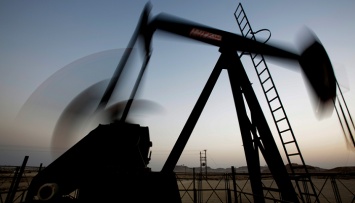 Мировые цены на нефть продолжили стремительный рост