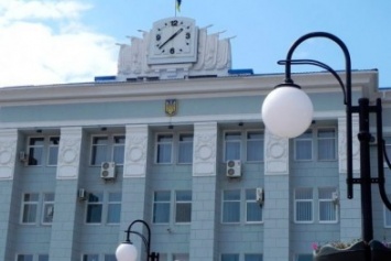 Депутаты горсовета Бердянска установили ставки налогов на лишние метры