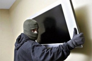 Сегодня в дежурную часть Херсонского отдела полиции поступило два заявления о краже