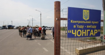 Украинцы просят президента запретить туристические поездки в Крым