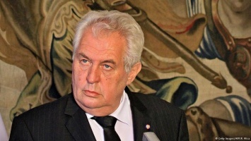 Президент Чехии призвал к референдуму по выходу страны из ЕС