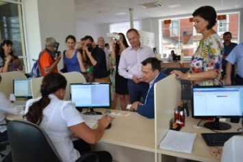 Черниговгаз открыл новый центр обслуживания абонентов