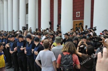 «Антитрухановский» майдан: противостояние между властью и гражданским обществом усиливается