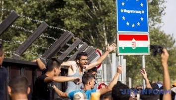 10 мигрантов получили приговор за штурм венгерской границы