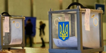 Досрочные выборы в Украине станут причиной катастрофы - Луценко