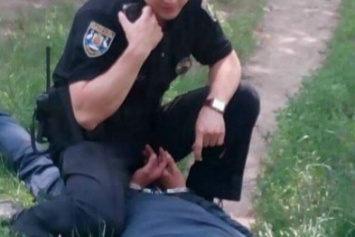 В Кировограде патрульные поймали мужчину, который грабил женщин