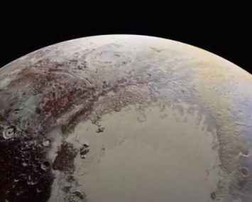 NASA опубликовало снимки "шаблонов" на Плутоне