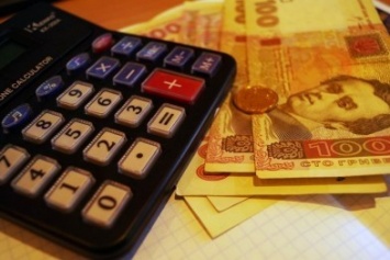Украинцам обещают зарплату 6 тысяч гривен в 2017 году