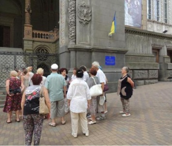 В Одессе за счет бюджета города проводят экскурсии для подопечных территориальных центров