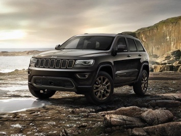 Обновленный Jeep Grand Cherokee экономит топливо и бережет природу