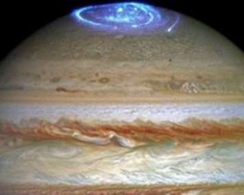 На Юпитере ученые заметили наиболее яркое полярное сияние
