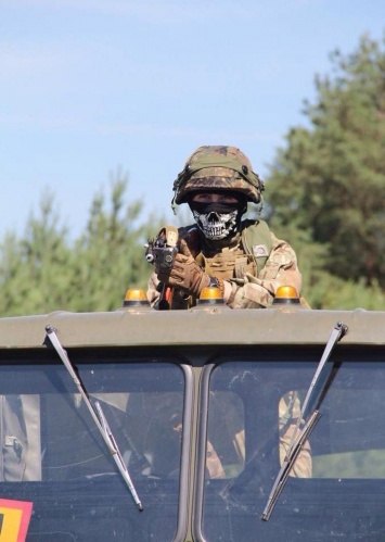 Войска НАТО на Западной Украине проводят учения по разгону Майдана-3