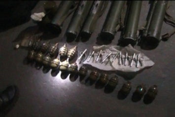 Целый арсенал боеприпасов обнаружен в гараже Бердянска
