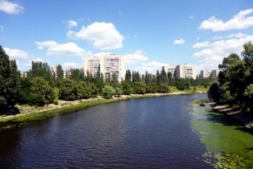 В Киеве предлагают очистить Русановский канал