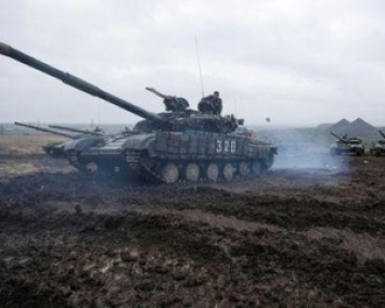 Российские танки заехали в Донецк, Макеевку и еще 5 населенных пунктов