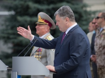 Президент: Если бы не санкции, ситуация на Донбассе была бы хуже
