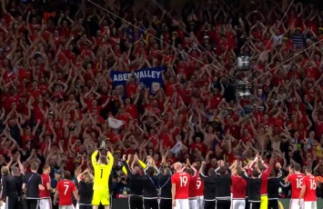 Культ северного эмоционального футбола: Почему все сходят с ума от Уэльса и Исландии