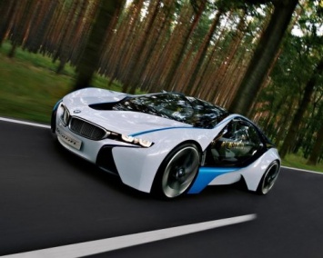 Компания «BMW» озвучила продажи в июне в США