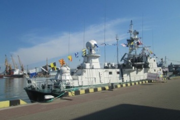 Отпраздновать день ВМС Украины в Одессе приехал сам Верховный главнокомандующий (ФОТО, ВИДЕО)