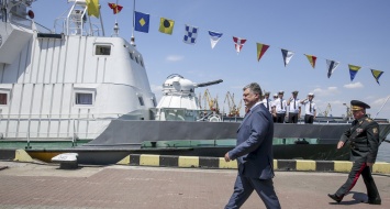 Украинским военным морякам жилье будут предоставлять в кредит - Порошенко