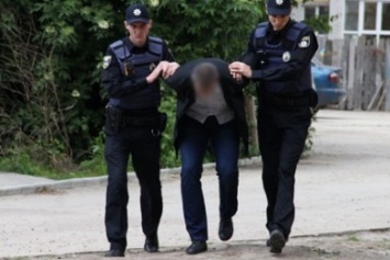 Полицейская в Чернигове получила удар в лицо от пьяного водителя