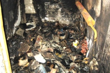 В полтавской девятиэтажке загорелся мусоропровод