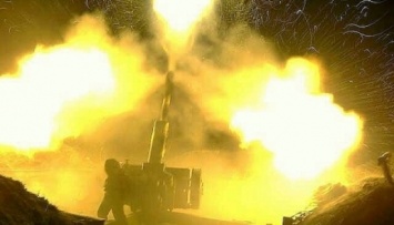 В Торецке артиллерия "ДНР" разрушила дома и газопровод